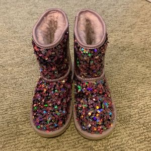 Purple sequins girl’s ugg boots